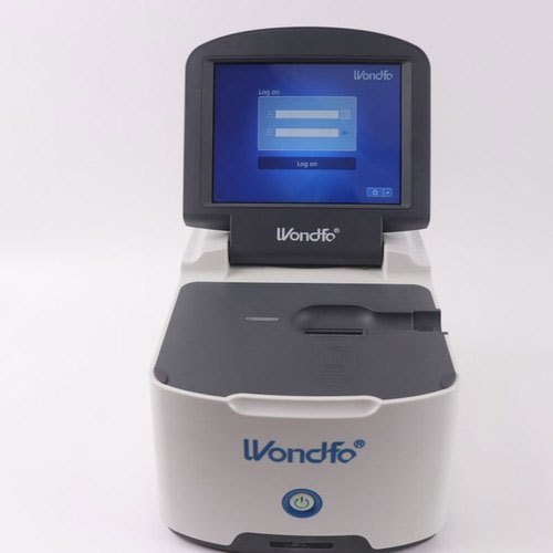 bga-101-blood-gas-analyzer